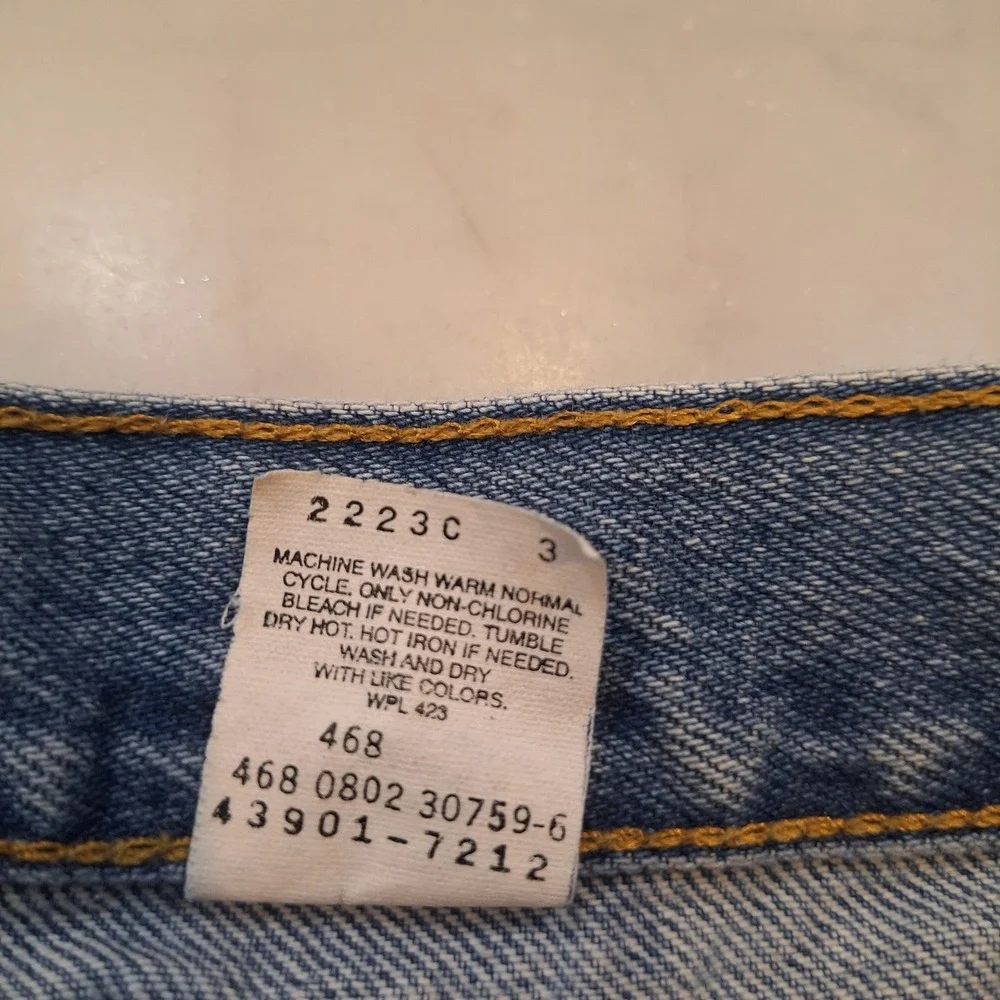 Vintage Y2K Levi's Jeans Mens 40x32 Relaxed Straight Leg 559 Denim Pants 0802